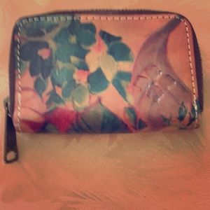 Patricia Nash small floral leather wallet like new